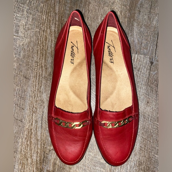 Trotters Sophisticated Slip-On Loafers - Anastasia - Picture 10 of 14